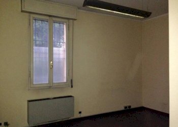 fullsizerender 02 - Ufficio via 3 FEBBRAIO, Carpi - foto 2