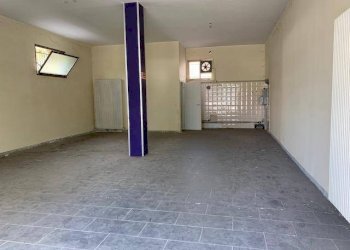 img 2814 - Negozio Mirandola - foto 1