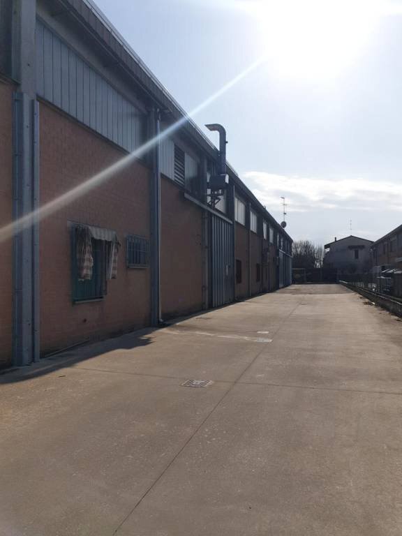 20220221 135626 - Capannone via TOGLIATTI, Bomporto - foto 1