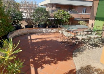 Giardino - Attico via Aldo Moro interna, Carpi - foto 2