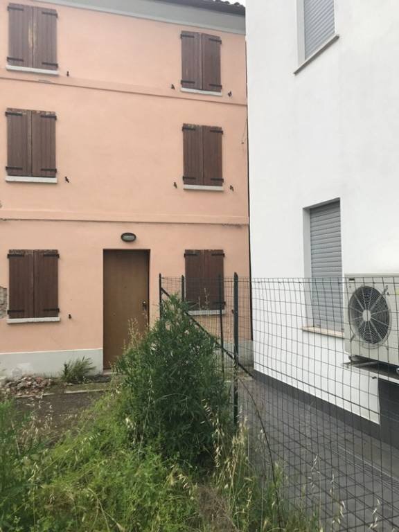 Casa indipendente Novi di Modena - foto 1