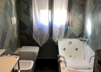 img 9868 - Quadrilocale Novi di Modena - foto 12