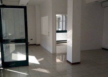 p 20181121 104540 - Shop via LEONI, Carpi - photo 2