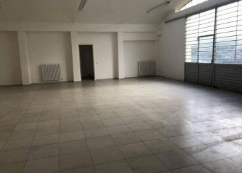 img 0697 - Negozio via CAVOUR, Cavezzo - foto 4