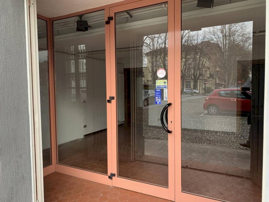 img 4467 - Attività Commerciale piazzale RAMAZINI 37/B, Carpi - foto 1