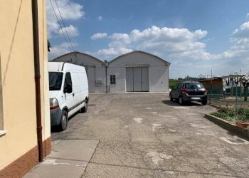 esterno 4 - Casa indipendente via GRAMSCI, Cavezzo - foto 2