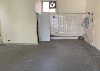 img 2824 - Negozio Mirandola - foto 8