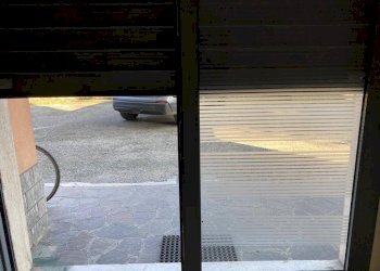 img 20230421 wa0098 - Negozio via Alessandro Manzoni, Carpi - foto 3