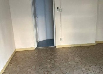 img 20230421 wa0100 - Negozio via Alessandro Manzoni, Carpi - foto 8
