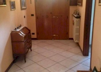 Villa Novi di Modena - foto 1