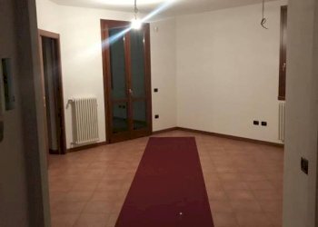 img 0560 - Bilocale via PRATI, Rolo - foto 1