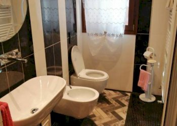 img 20220527 161011 - Villa via MARTIRI DELLA LIBERTA, Concordia sulla Secchia - foto 11