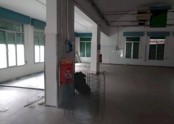 photo 2021 04 06 17 42 13 - Capannone via PRATO, Correggio - foto 4