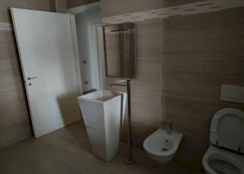 010__img-20221214-wa0083.jpg - Villa via DELLO SPORT, Fabbrico - foto 11