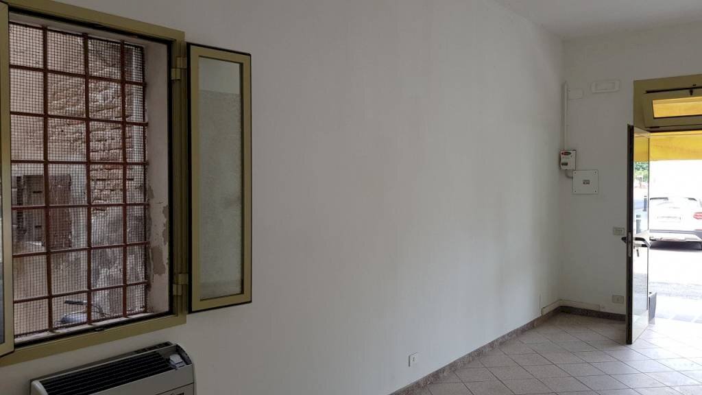 20230627 115609 - Negozio via VERDI, Cavezzo - foto 3