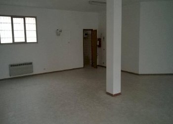 foto 1 - Negozio Carpi - foto 2