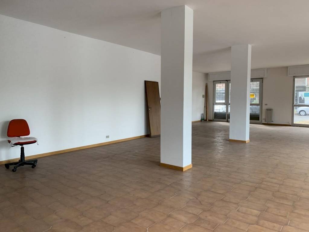 img 0189 - Shop piazzale RAMAZINI 37/B, Carpi - photo 2