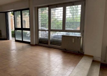 img 0190 - Shop piazzale RAMAZINI 37/B, Carpi - photo 3