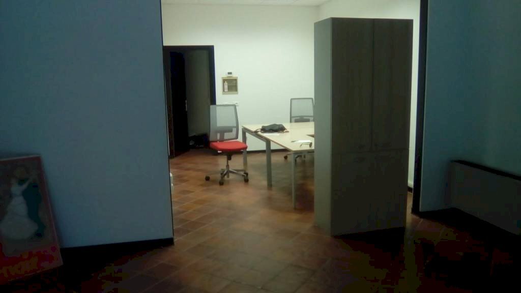 img 20190805 184408 - Office viale Edmondo De Amicis, Carpi - photo 2