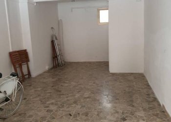 20211228 120013 - Shop via 4 NOVEMBRE, Soliera - photo 1