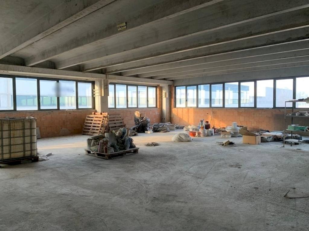 img 3074 - Shop Bomporto - photo 1