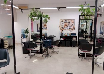 img 20231016 123537 - Male - Female Hairdressers via EMILIA CENTRO, Modena (neighborhood Centro Storico) - photo 5