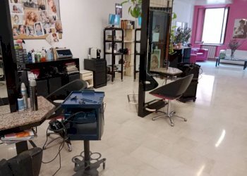 img 20231016 123543 - Male - Female Hairdressers via EMILIA CENTRO, Modena (neighborhood Centro Storico) - photo 6
