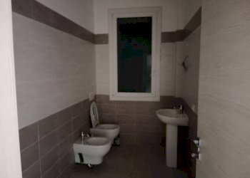 img 20231123 103123 - Negozio via BISI, Novi di Modena - foto 6