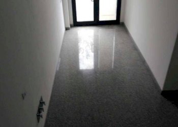 p 20181026 152600 - Ufficio piazzale RAMAZZINI 37/b, Novi di Modena - foto 9