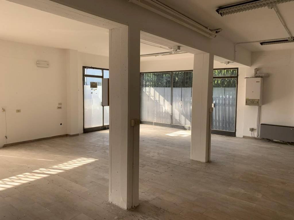 img 0087 - Shop piazzale RAMAZINI 37/B, Carpi - photo 3