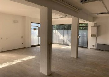 img 0087 - Negozio piazzale RAMAZINI 37/B, Carpi - foto 3