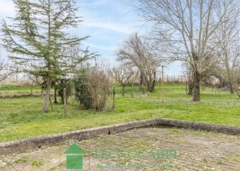 Terreno - Casa indipendente via Remesina Esterna, Carpi - foto 1