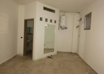 img 20211109 170058 - Shop via DEL PERUGINO, Carpi - photo 1