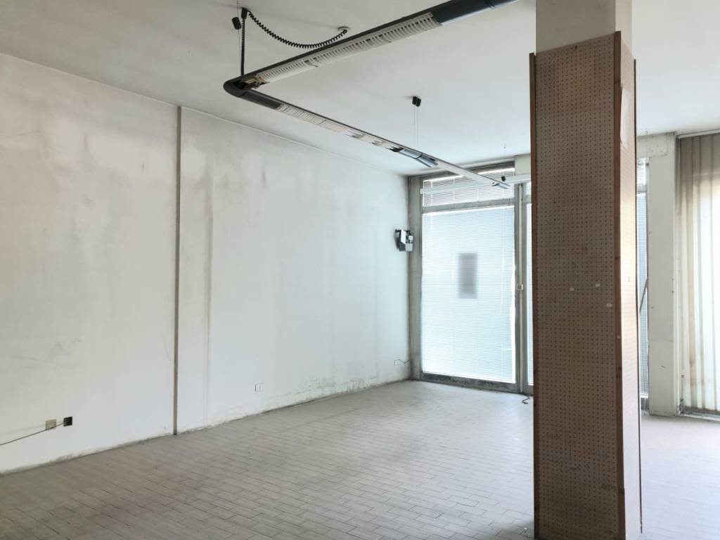 img 20230612 wa0005 - Negozio via Due Ponti, Carpi - foto 1