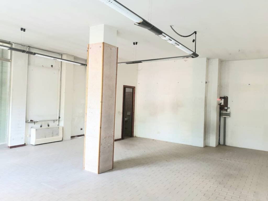 img 20230612 wa0003 - Negozio via Due Ponti, Carpi - foto 2