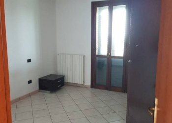 20230620 115314 - Trilocale via BASTIGLIA, Mirandola - foto 8