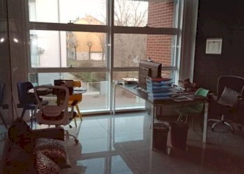 img 20240104 163820 - Office via EMILIO PO, Modena - photo 4