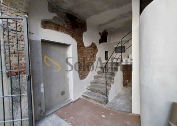 1 - Two-room apartment Uggiate-Trevano - photo 1