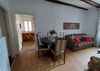 4 - Two-room apartment Uggiate-Trevano - photo 4