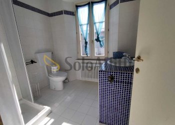 14 - Two-room apartment Uggiate-Trevano - photo 14