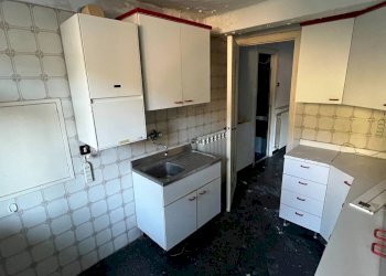 Cucina - Trilocale salita San Carlo di Cese, 2, Genova - foto 5