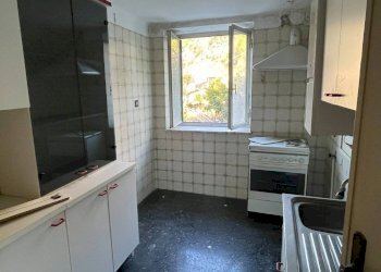 Cucina - Trilocale salita San Carlo di Cese, 2, Genova - foto 6