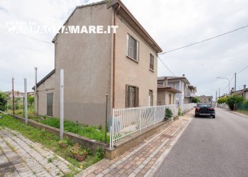 Casa indipendente via IV novembre, Codigoro - foto 4