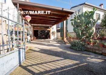 Villa a Schiera via IV novembre, Codigoro - foto 1