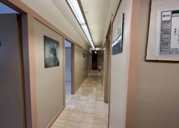 Interno appartamento - Ufficio piazza Giuseppe Garibaldi, 6, Sondrio - foto 5