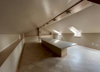 Salone - Ufficio piazza Giuseppe Garibaldi, 6, Sondrio - foto 11