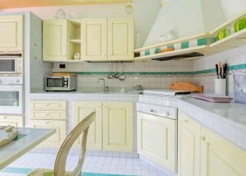 Cucina - Villa via Vittorio Emanuele II, 20, Besana in Brianza - photo 11