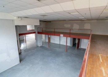 Interno non residenziale - Stabile - Palazzo via Statale 28, San Michele Mondovì - foto 9