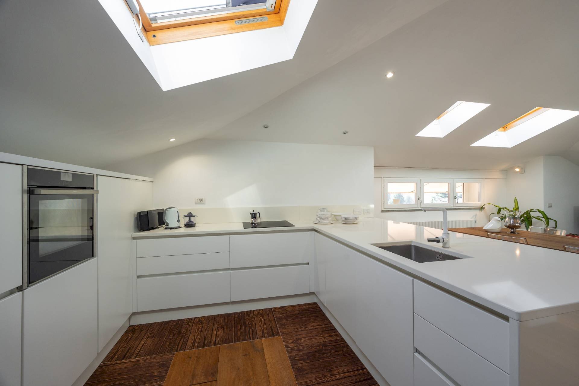 Four-room apartment Strada San Vincenzo, Torino (neighborhood Precollina) - photo 2