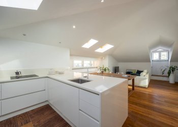 Quadrilocale Strada San Vincenzo, Torino (zona Precollina) - foto 1